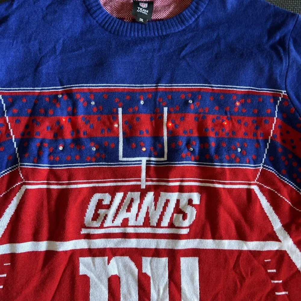 New York Giants NFL Sweater Sz XXL 2XL LED Light Up Christmas Ugly Pullover‎